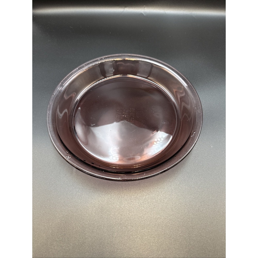 PYREX 23 cm Corning 9" Pie Plate Purple 209 Smooth Edge Vintage